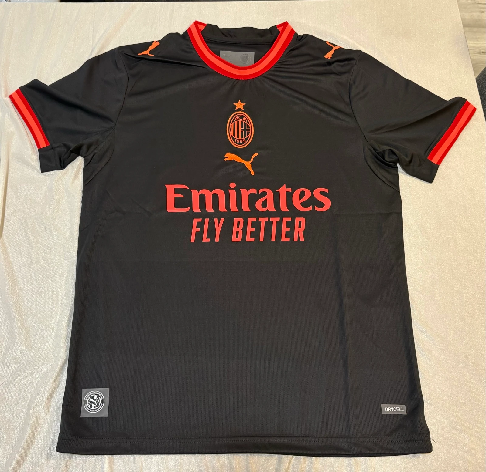 Camisola Milão 26/27